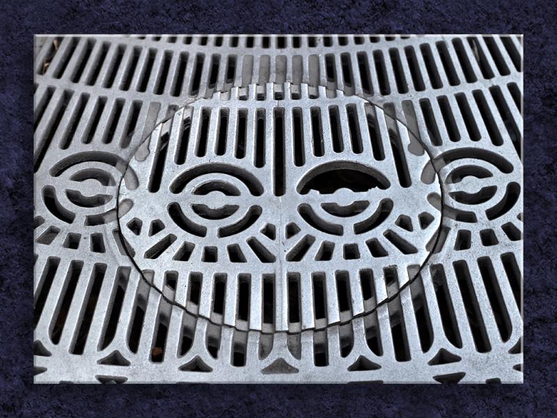 Smilie the Manhole Grate...